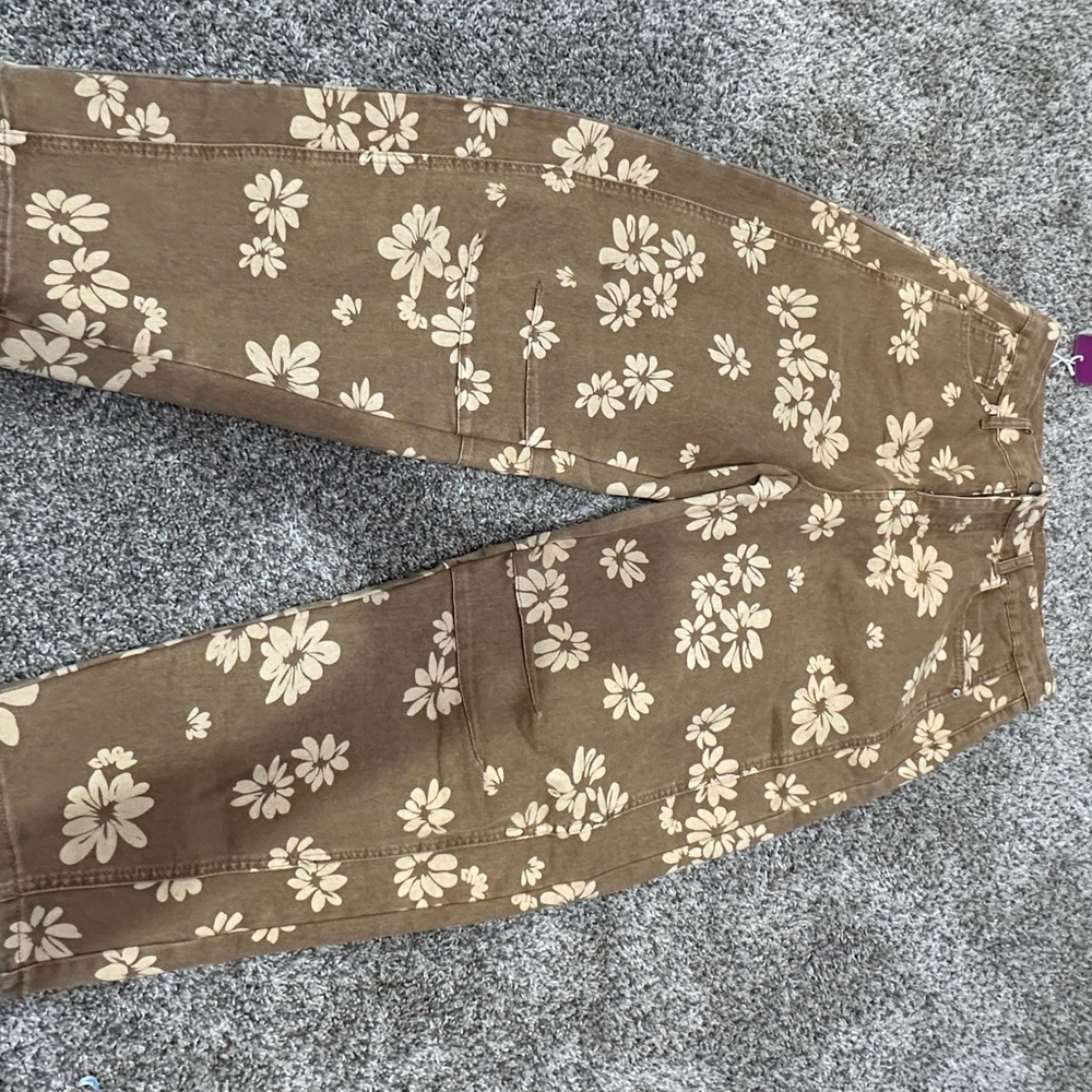Amazon Essentials Brown Floral Women's Barrel Jeans